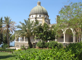 kirche auf dem berg der seligpreisungen